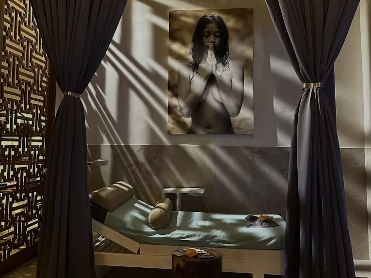 Treatment room at LOA SPA